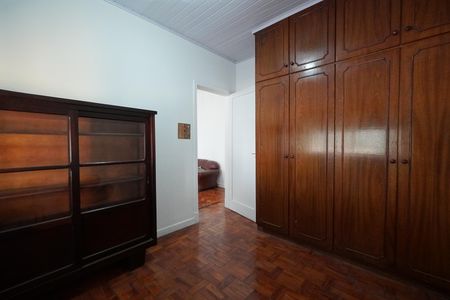 Casa para alugar com 120m², 2 quartos e 2 vagasQuarto