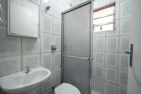 Casa para alugar com 120m², 2 quartos e 2 vagasSuíte