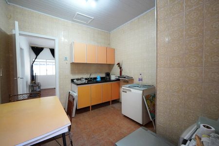 Casa para alugar com 120m², 2 quartos e 2 vagasCozinha