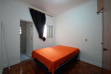 Casa para alugar com 120m², 2 quartos e 2 vagasSuíte