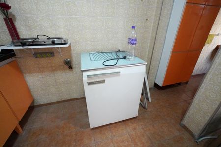 Casa para alugar com 120m², 2 quartos e 2 vagasCozinha