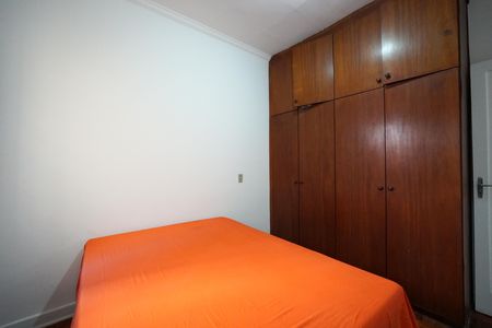 Casa para alugar com 120m², 2 quartos e 2 vagasSuíte