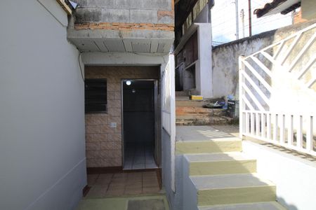 Casa para alugar com 25m², 1 quarto e 1 vagaQuintal