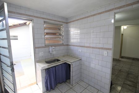 Casa para alugar com 25m², 1 quarto e 1 vagaCozinha