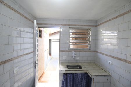 Casa para alugar com 25m², 1 quarto e 1 vagaCozinha