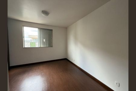 Apartamento à venda com 100m², 3 quartos e 2 vagasQuarto 2