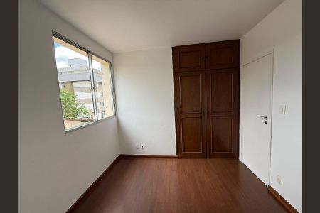 Apartamento à venda com 100m², 3 quartos e 2 vagasSuíte
