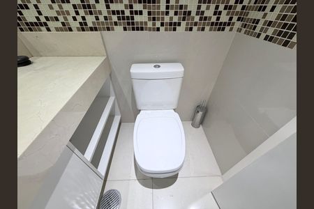 Apartamento para alugar com 107m², 3 quartos e 2 vagasBanheiro