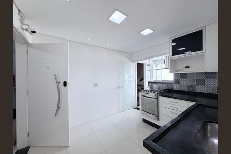 Apartamento para alugar com 107m², 3 quartos e 2 vagasCozinha