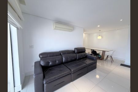 Apartamento para alugar com 107m², 3 quartos e 2 vagasSala