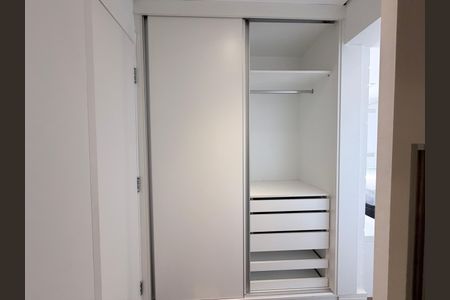 Apartamento para alugar com 107m², 3 quartos e 2 vagasSuite