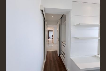 Apartamento para alugar com 107m², 3 quartos e 2 vagasSuite