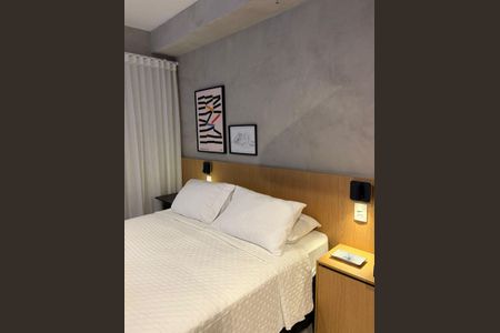 Sala/Quarto de kitnet/studio à venda com 1 quarto, 32m² em Santo Amaro, São Paulo