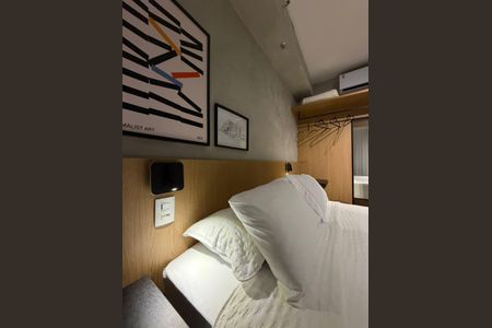 Studio para alugar com 32m², 1 quarto e sem vagaSala/Quarto