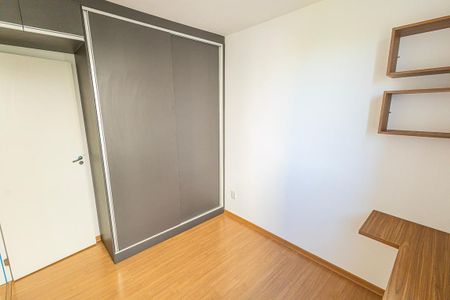 Apartamento à venda com 42m², 2 quartos e 1 vagaQuarto 2