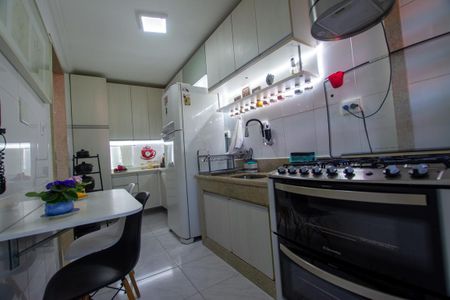 Apartamento à venda com 70m², 2 quartos e 1 vagaCozinha