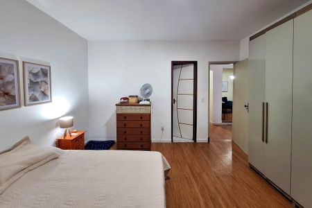 Casa para alugar com 80m², 2 quartos e 3 vagasSuíte 1