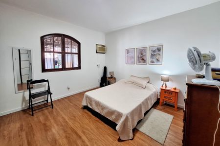 Suíte 1 de casa para alugar com 2 quartos, 80m² em Serra Grande, Niterói