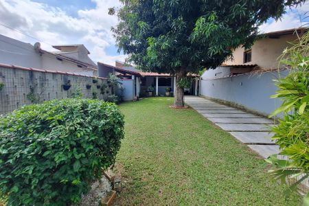 Casa para alugar com 80m², 2 quartos e 3 vagasQuintal