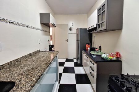 Casa para alugar com 80m², 2 quartos e 3 vagasCozinha