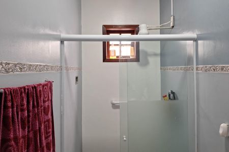 Casa para alugar com 80m², 2 quartos e 3 vagasBanheiro Social