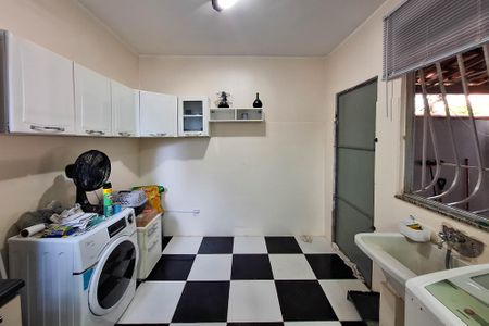 Casa para alugar com 80m², 2 quartos e 3 vagasÁrea de Serviço