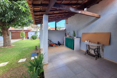 Casa para alugar com 80m², 2 quartos e 3 vagasQuintal