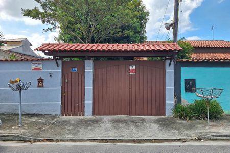 Casa para alugar com 80m², 2 quartos e 3 vagasFachada