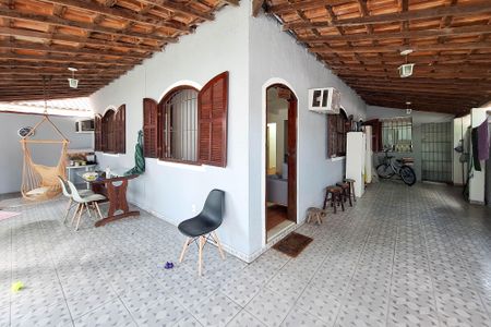 Casa para alugar com 80m², 2 quartos e 3 vagasQuintal