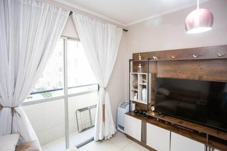 Apartamento à venda com 68m², 2 quartos e 1 vagaSala de TV