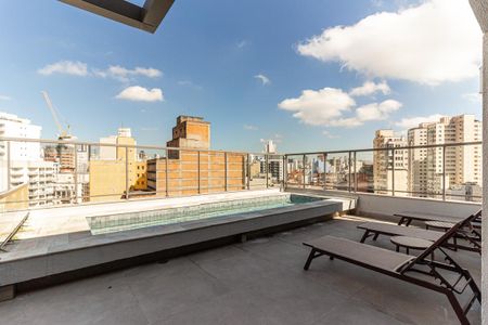 Studio para alugar com 31m², 1 quarto e sem vagaPiscina