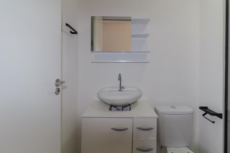 Apartamento para alugar com 42m², 2 quartos e sem vagaBanheiro