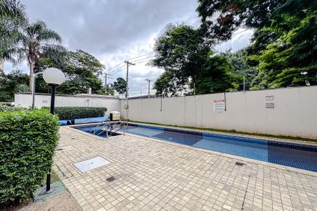 Apartamento à venda com 65m², 2 quartos e 1 vagaÁrea comum - Piscina
