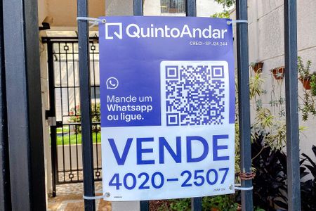 Apartamento à venda com 65m², 2 quartos e 1 vagaPlaquinha