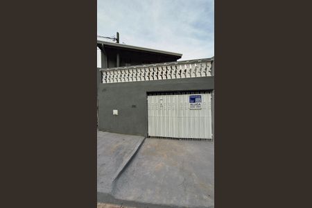 Casa para alugar com 200m², 3 quartos e 1 vaga