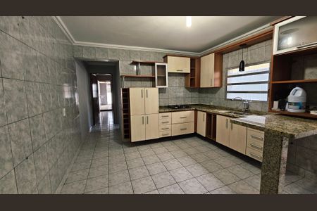 Casa para alugar com 200m², 3 quartos e 1 vaga