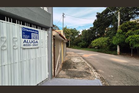 Casa para alugar com 200m², 3 quartos e 1 vaga