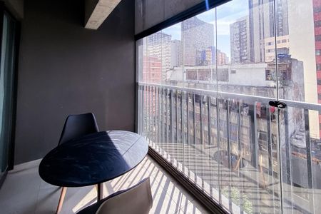 Studio para alugar com 25m², 1 quarto e sem vagaVaranda
