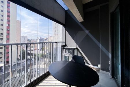 Studio para alugar com 25m², 1 quarto e sem vagaVaranda