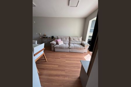 Apartamento à venda com 67m², 3 quartos e 1 vaga Apartamento à venda com 67m², 3 quartos e 1 vagaSala