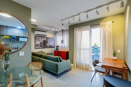 Sala de apartamento para alugar com 1 quarto, 40m² em Boaçava, São Paulo