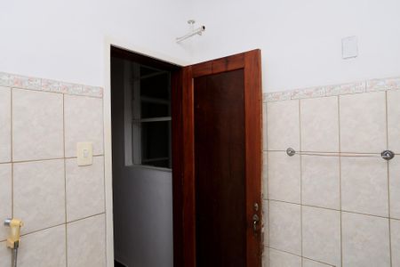 Apartamento à venda com 130m², 3 quartos e sem vagaBanheiro