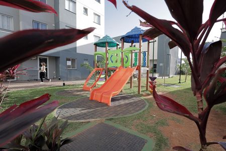 Apartamento para alugar com 34m², 2 quartos e sem vagaÁrea comum - Playground