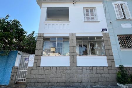 Casa para alugar com 210m², 3 quartos e sem vagaFachada