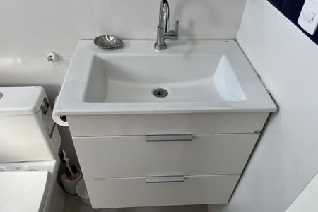 Casa para alugar com 210m², 3 quartos e sem vagaBanheiro 1