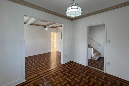 Sala de casa para alugar com 3 quartos, 210m² em Vila Belmiro, Santos