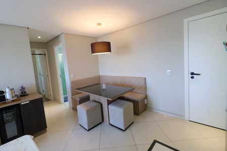 Apartamento à venda com 60m², 2 quartos e 1 vagaSala