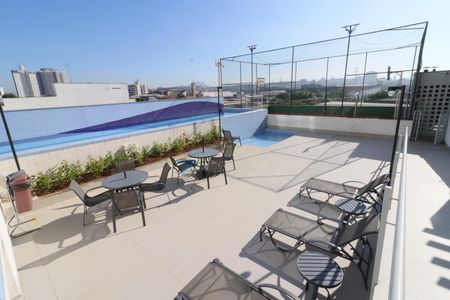 Apartamento à venda com 60m², 2 quartos e 1 vagaÁrea comum - Piscina