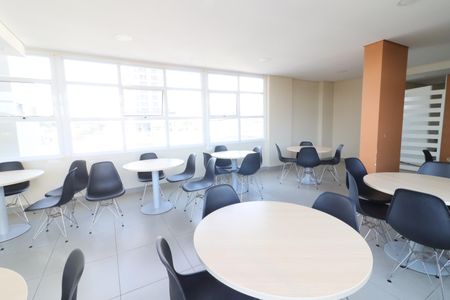 Apartamento à venda com 60m², 2 quartos e 1 vagaÁrea comum - Salão de festas