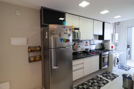 Apartamento à venda com 60m², 2 quartos e 1 vagaCozinha e Área de Serviço